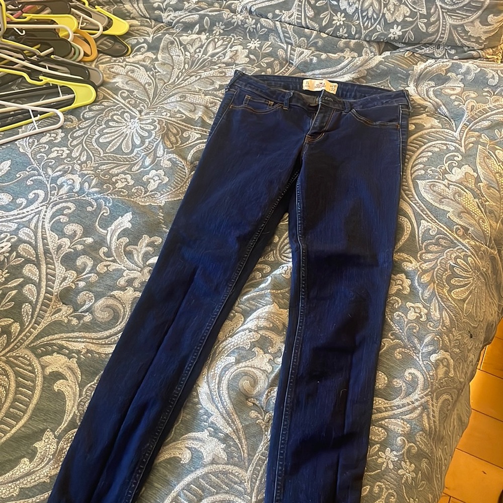 Hollister dark blue jeans